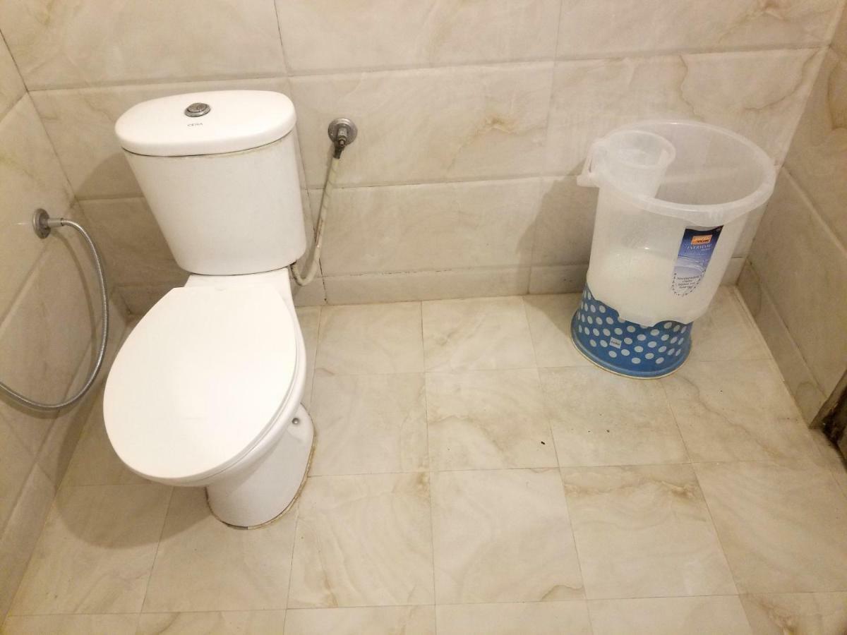 Hotel Krishna'S Near Golden Temple Амритсар Екстериор снимка