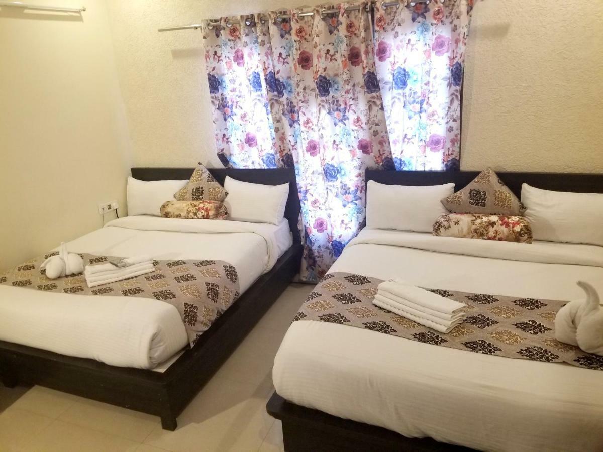 Hotel Krishna'S Near Golden Temple Амритсар Екстериор снимка